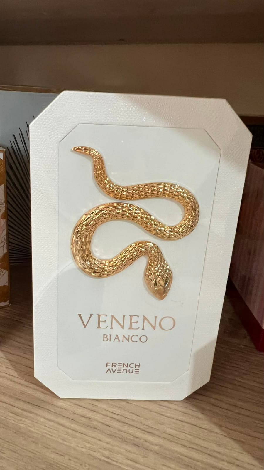 French Avenue Veneno Bianco