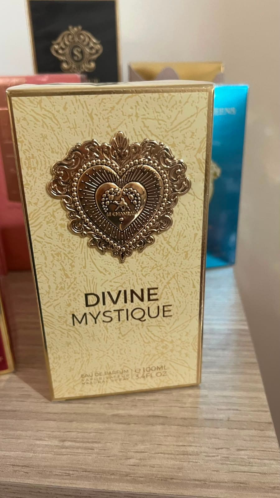 Maison Alhambra Divine Mystique